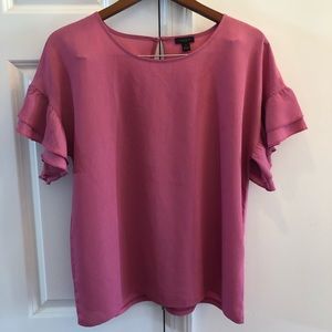 Ann Taylor Pink mauve top ruffled short sleeves